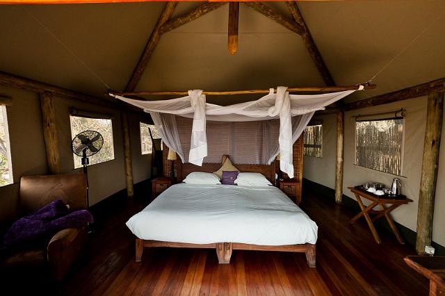 065 Okavango Delta, xigera camp.jpg